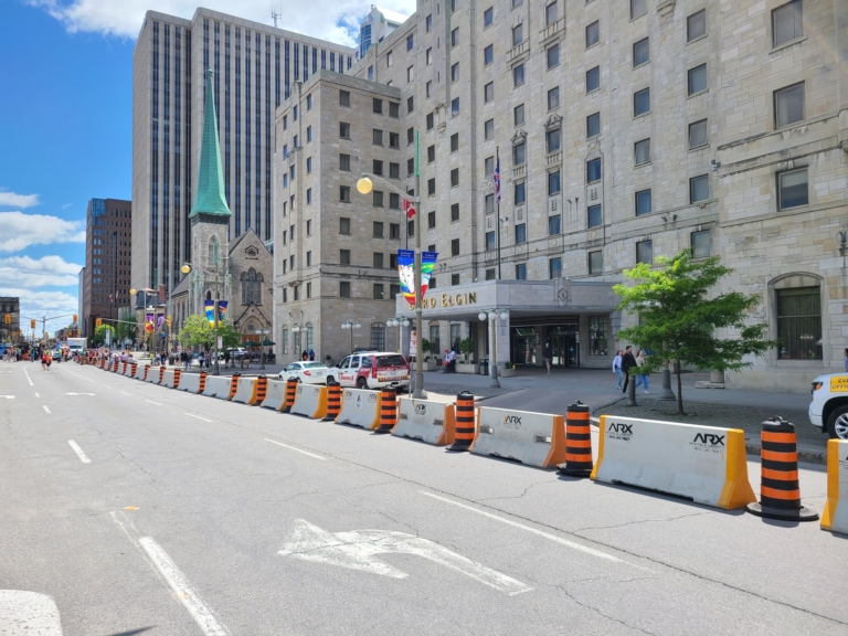 Products from ARX Fencing & Logistics - Ottawa